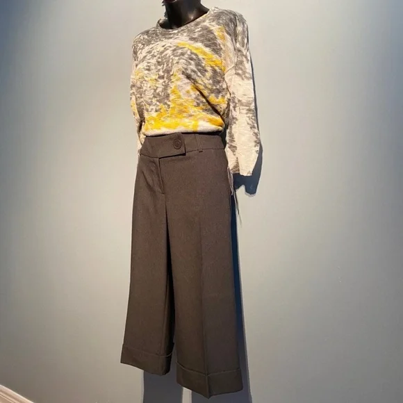 YEST sweater - Picture 6 of 10